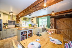 Kitchen- click for photo gallery